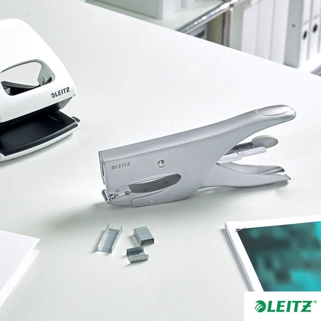 Niettang Leitz achterlaadmodel P3 40 vel zilver 1 Stuk B.V
